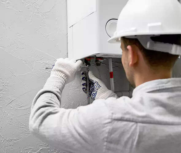 Expert Plumbers for Tankless Water Heater Installation in Plantation, FL: Schedule Reliable Service Today